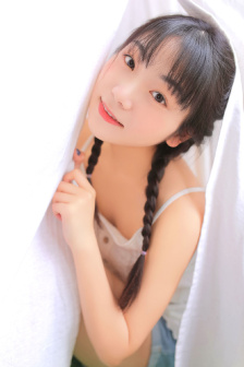 黑丝美女